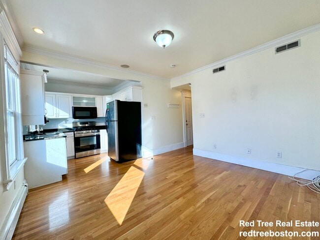 Building Photo - 3 Grimes St Unit 1