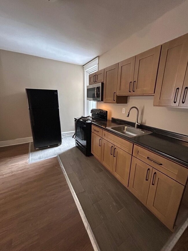 Photo - 225 S 62nd St Unit A