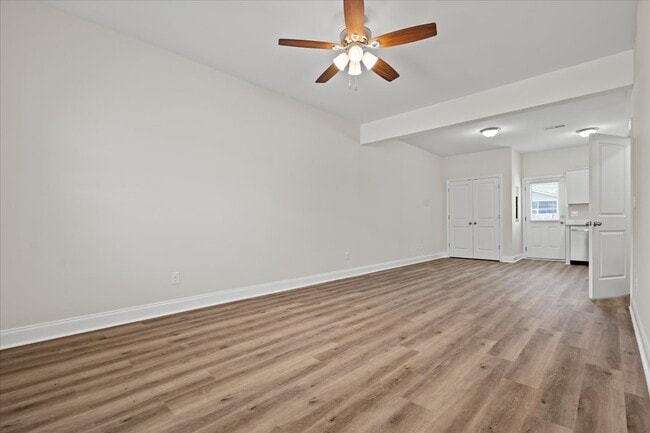 Photo - 2804 1/2 Alligator Rd