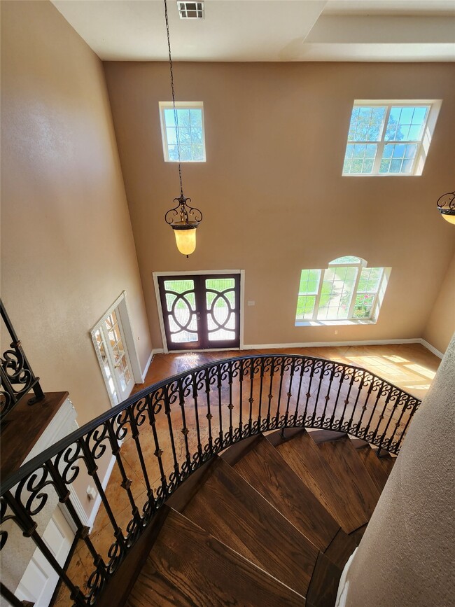 Photo - 115 Oak Colony Dr