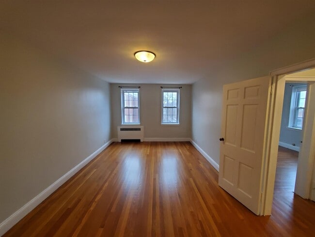 Photo - 16 Ware St Unit 42