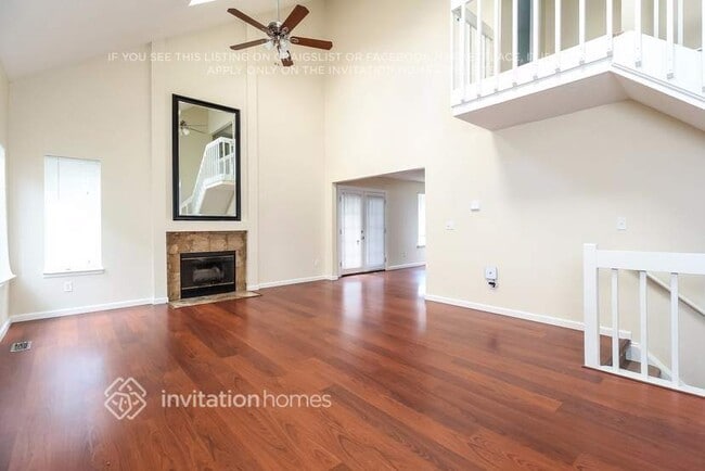 Photo - 5325 W 115th Pl