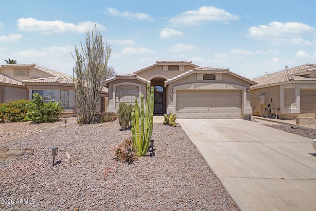 Building Photo - 6602 W Desert Hollow Dr