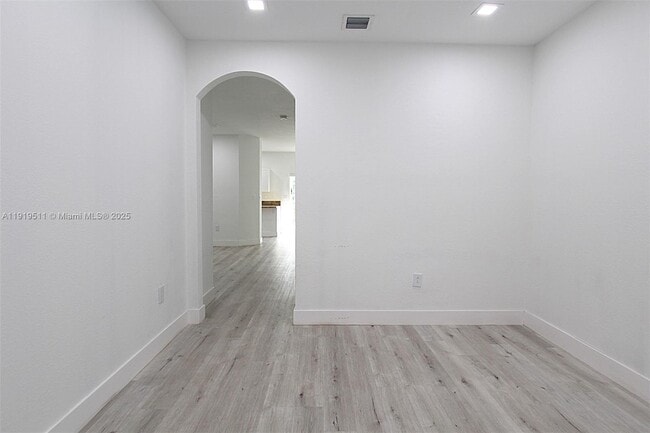 Photo - 9390 SW 222nd Way