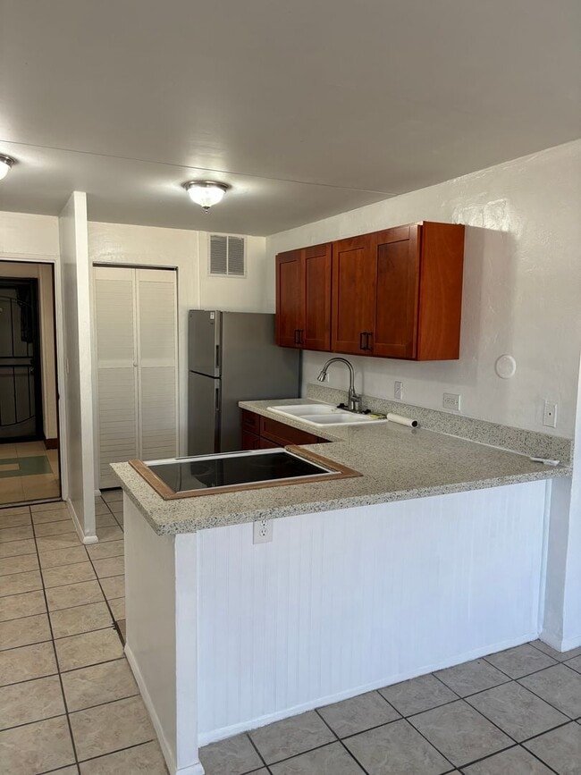 Photo - Harbor Lights 1-Bedroom – Pool, Courtyard, & Steps to Shopping