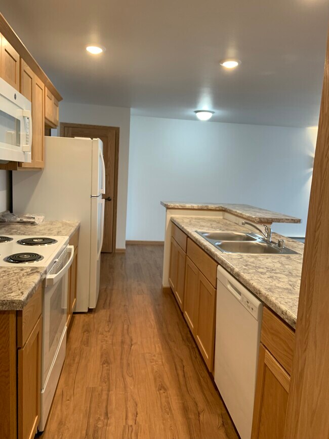107 17th Ave N Unit 206