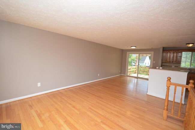 Photo - 7011 Vantage Dr