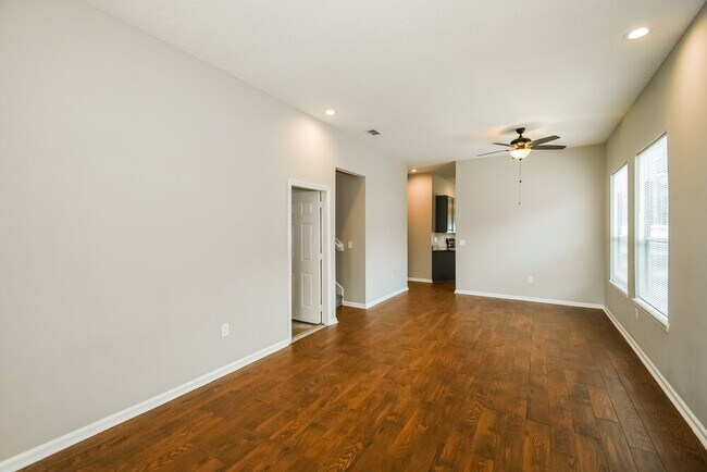 Photo - 3531 Waterford Oaks Dr