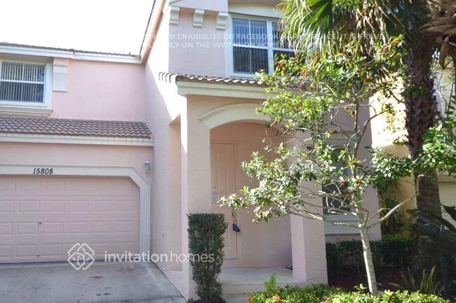 Building Photo - 15808 SW 48th Manor