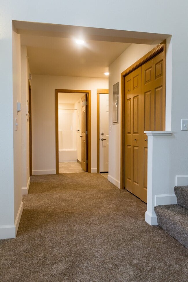 Coopers Landing Apartments Kalamazoo, MI