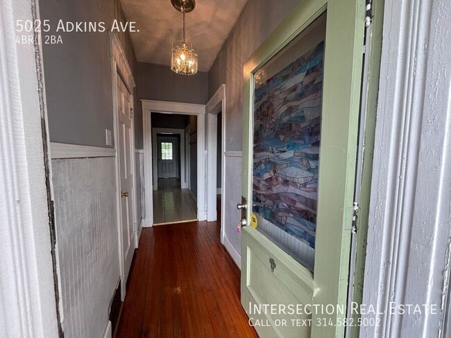 Photo - 5025 Adkins Ave