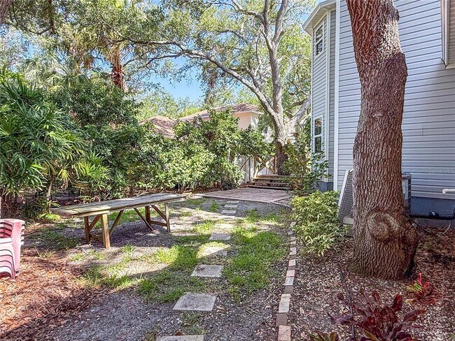 Photo - 2306 63rd St W