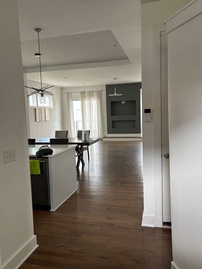 Photo - 908 Southside Pl