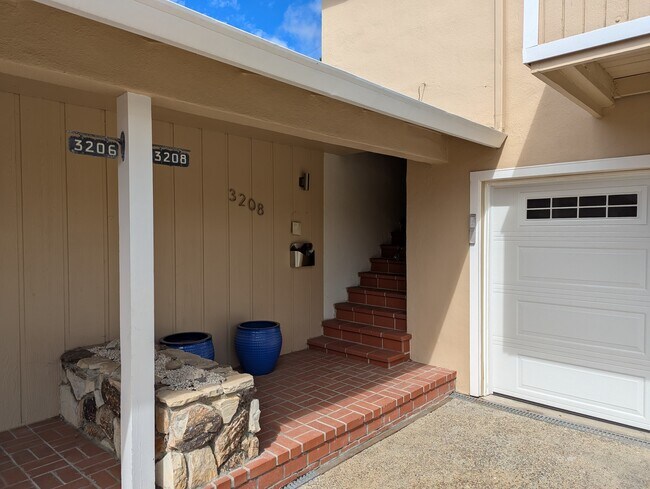 Photo - 3208 Countryside Dr