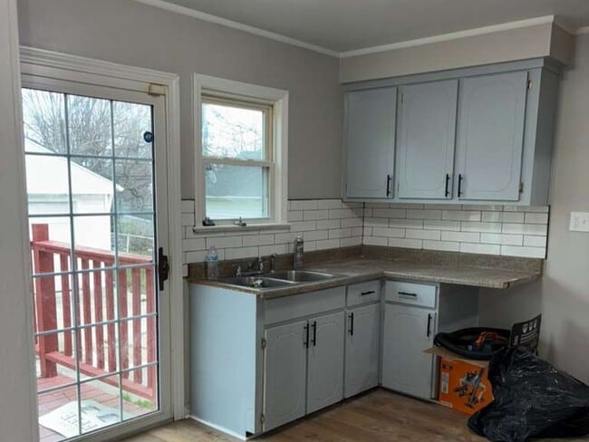 Photo - 13201 York Blvd