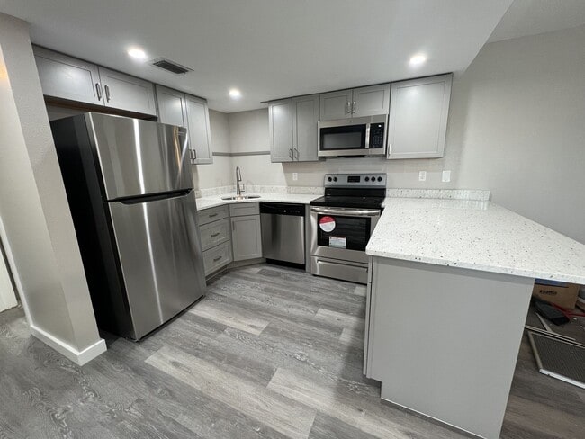 Photo - Annual** 55+ Years Old Required ** Recently Renovated ** 1 Bedroom / 1 Bath - Cambridge House - $...