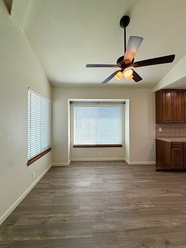 Photo - Beautifully Upstairs Condo at Ridgecrest Condominiums!! HOA Pool/Jacuzzi Unit 216