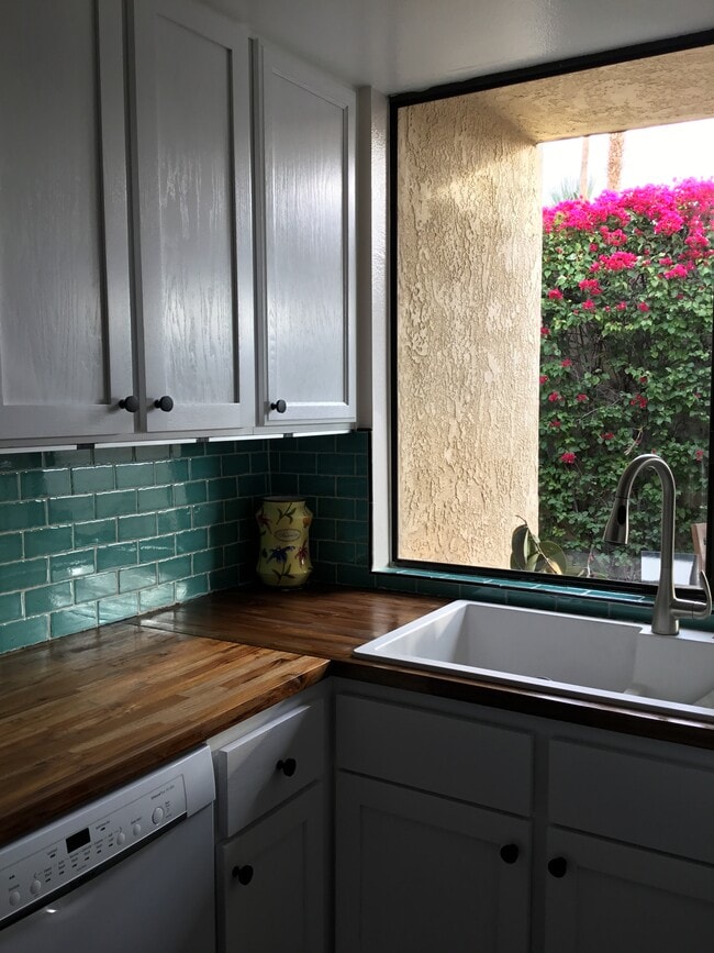 Photo - 45719 W Verba Santa Dr