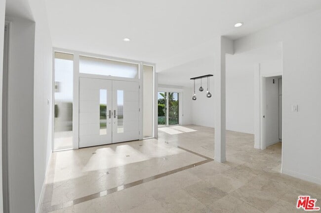 Photo - 18149 Wakecrest Dr