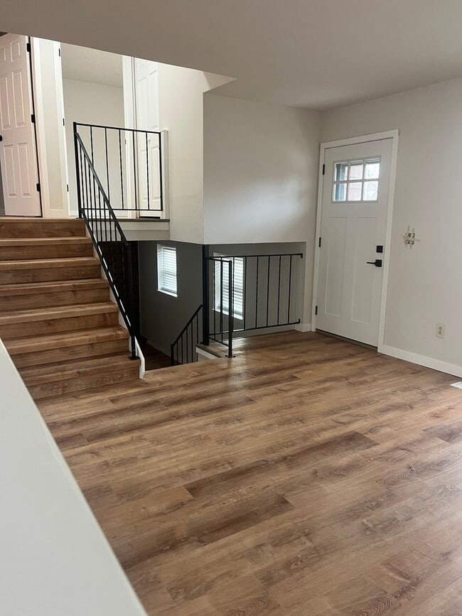 Photo - Fresh, Contemporary Remodel with Solar, Walk-In Closets & Great Outdoor Space