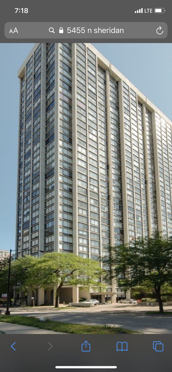 Building Photo - 5455 N Sheridan Rd Unit Mid level