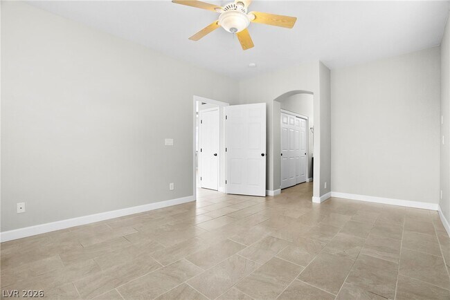 Photo - 8824 Iron Hitch Ave
