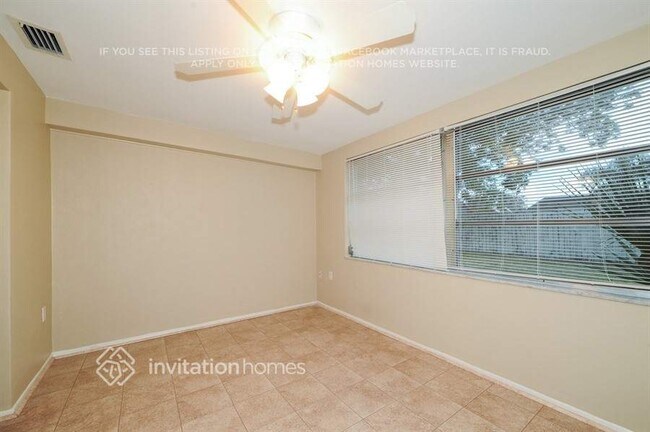 Photo - 3041 Holiday Lake Dr