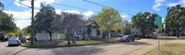 Building Photo - 103 E 34th St