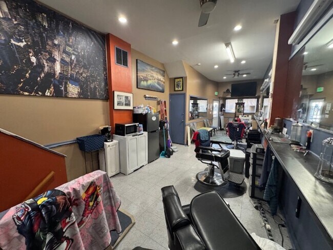 Photo - 2712 Pennsylvania Ave