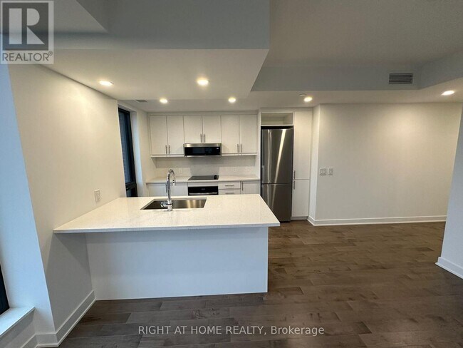 Photo - 340 Queen St Unit 2307