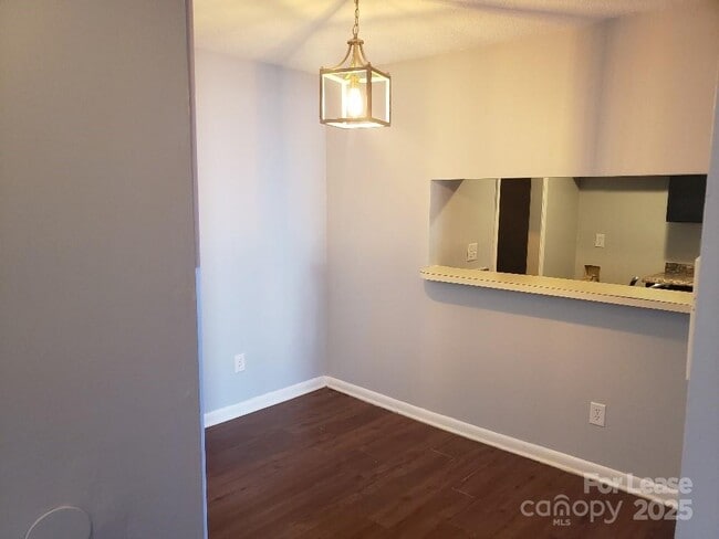 Building Photo - 4416 Sharon Chase Dr Rental