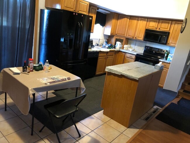 Photo - 21 N Briarwood Pl