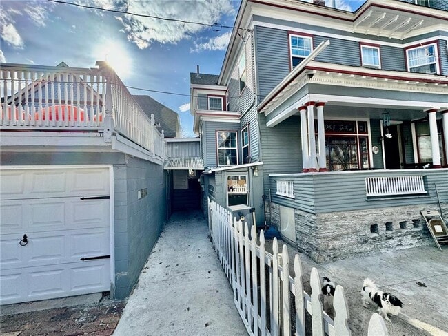 Photo - 1464 W Minnehaha Ave