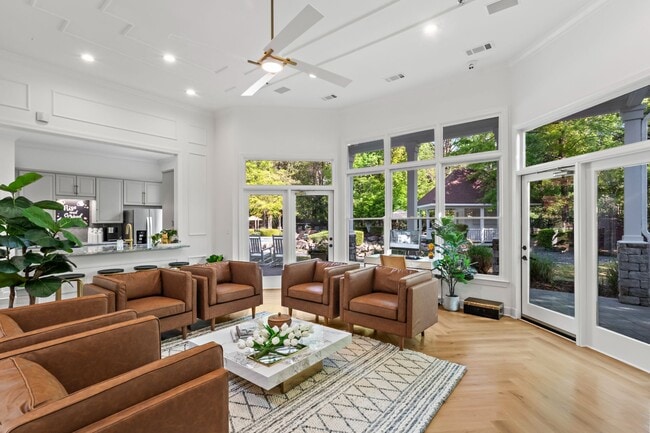 Clarinbridge Apartments and Townhomes