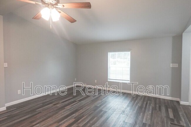 Photo - 55 Peachtree Dr