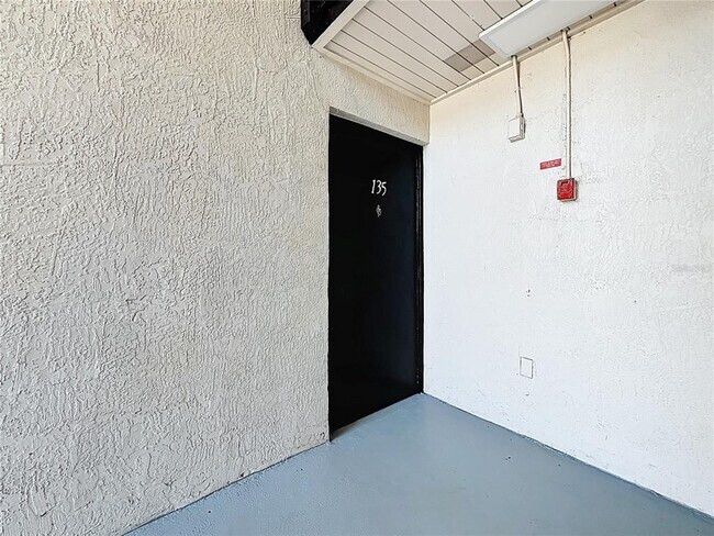 Photo - 2569 N Alafaya Trail Unit 135