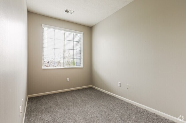 Photo - Sterling Lakes