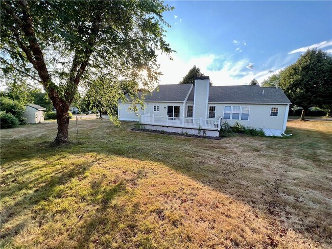 Photo - 65 Carriage Trl