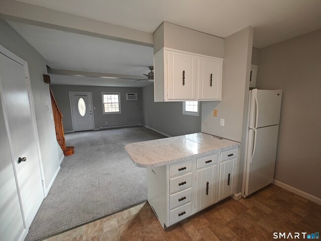 Photo - 18 Broadview Hts Unit D