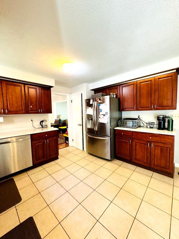 Photo - 31 Juniper Ln