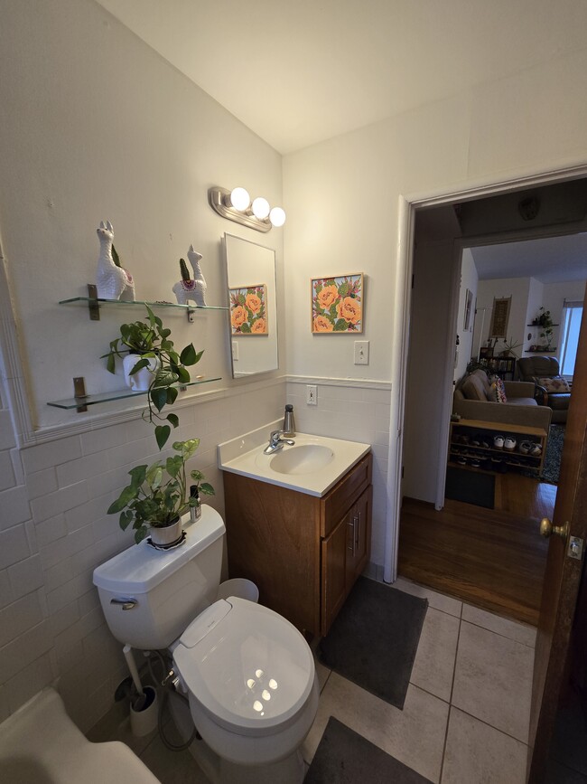 Photo - 1381 Shattuck Ave. Unit 6