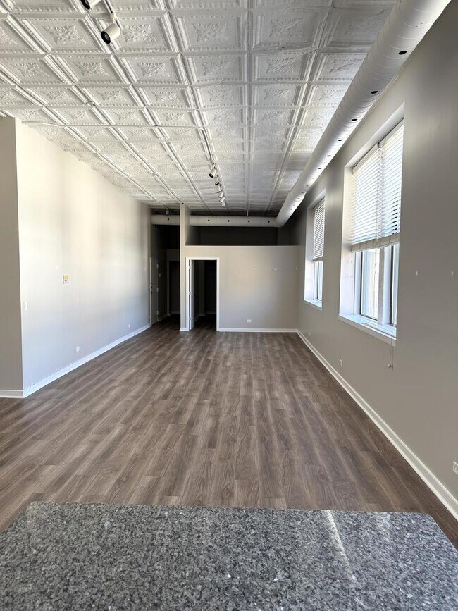 Photo - 1471 N Milwaukee Ave Apartamento Unidad 2R