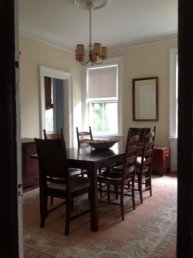 Photo - 82 Thames St