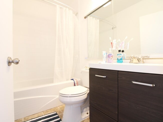 Photo - 45 River Dr S Unit 1605