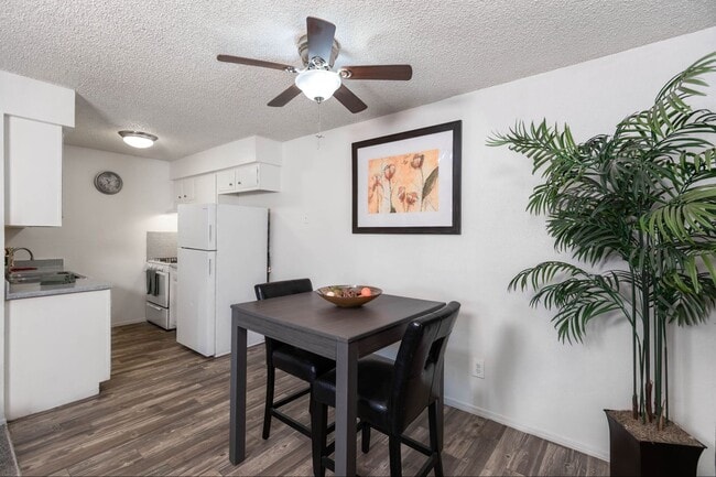 Sun Pointe Park Apartments