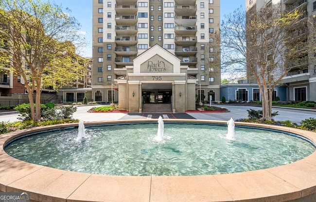 Building Photo - 795 Hammond Dr NE Unit 701