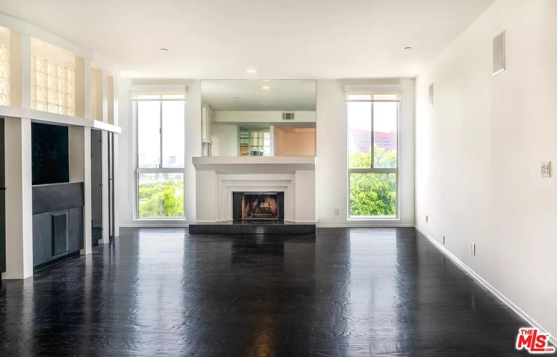 Photo - 964 Hancock Ave Unit 202