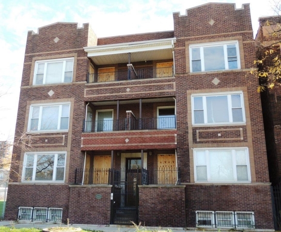 Photo - 6043 S Martin Luther King Dr Apartments