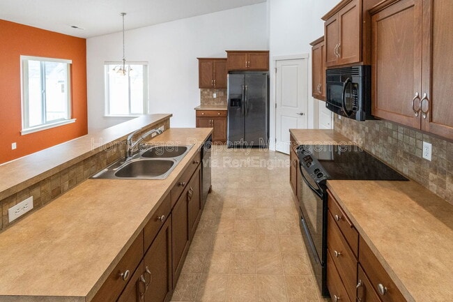 Photo - 1807 E Vanetta Ave