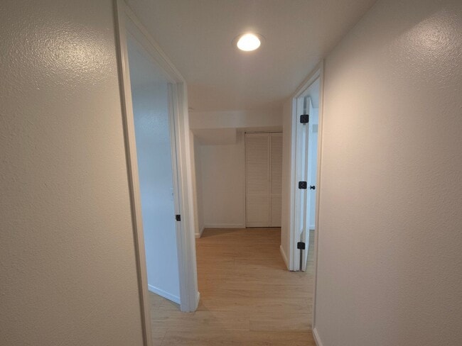 Photo - 2bd 1bth Basement Unit